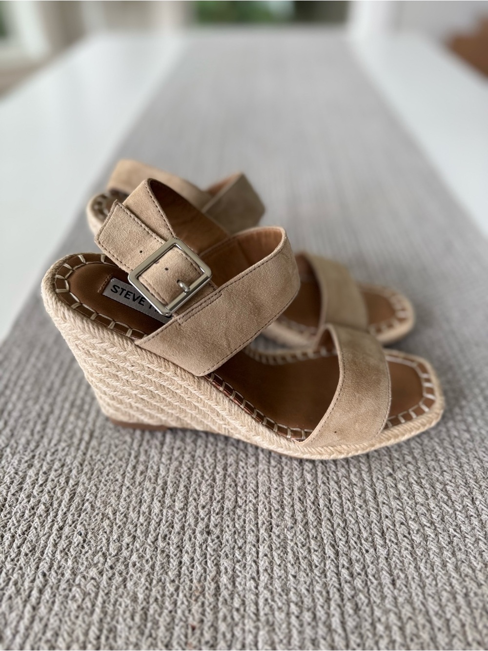 Steve Madden Beige Tan Genuine Suede Leather Espadrille Wedge Sandals Sz 6.5
